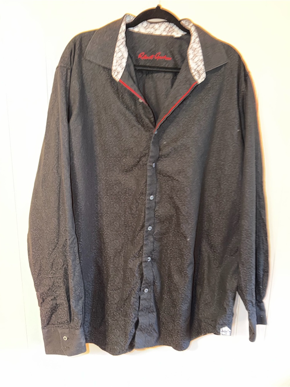 Robert Graham black subtle patterned men’s button up top